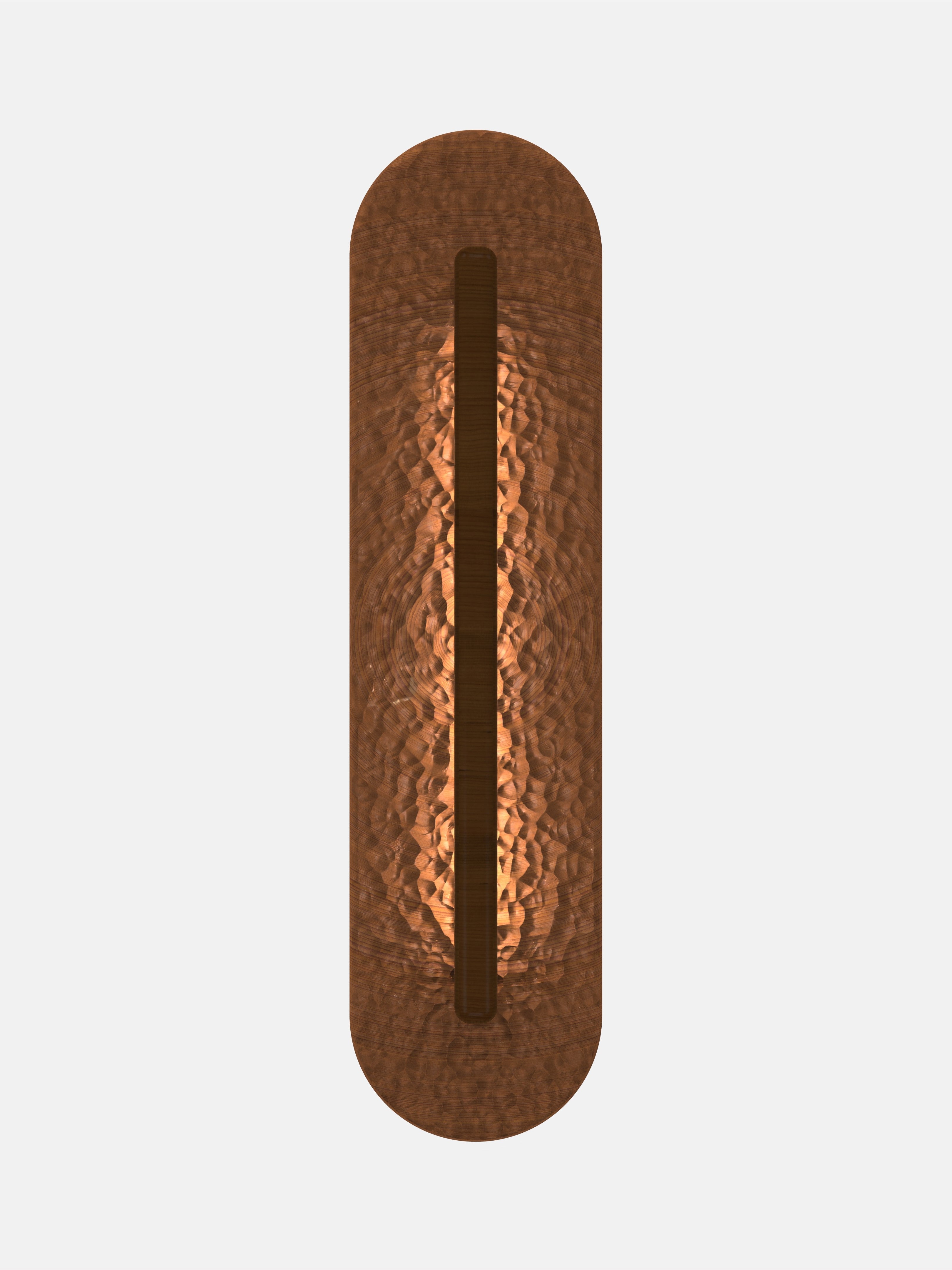 Vanas Wall Lamp
